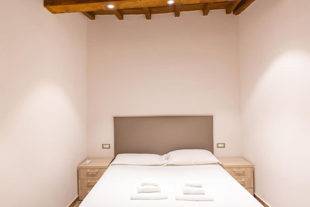 Cozy And Charmin 3Br Apartment Steps By Duomo 피렌체 외부 사진