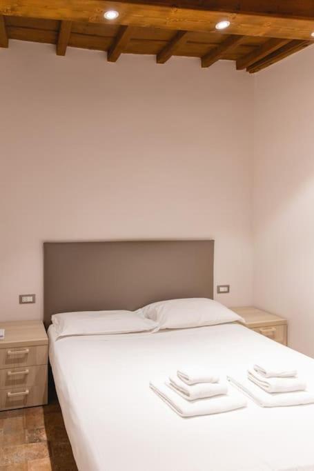 Cozy And Charmin 3Br Apartment Steps By Duomo 피렌체 외부 사진