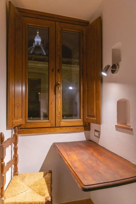 Cozy And Charmin 3Br Apartment Steps By Duomo 피렌체 외부 사진